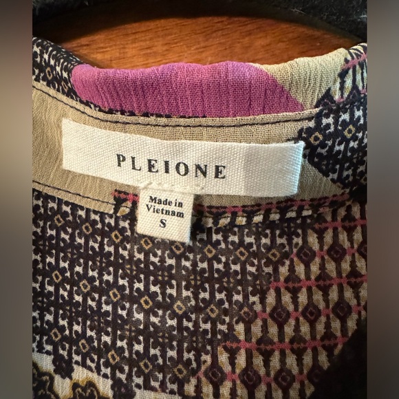 Anthropologie Pleione Mult-Patchwork Long Sleeve Blouse- Size Small - Picture 3 of 5